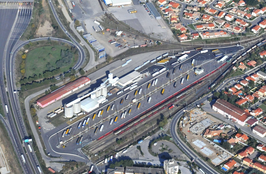 Die Terminals des MODALOHR-Systems - Lohr