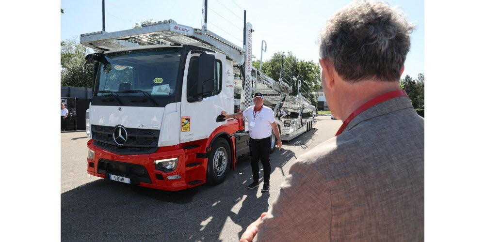 Lohr develops its range of car carriers